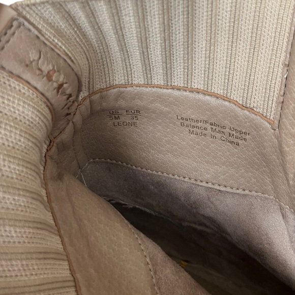 NWOB Sam Edelman Women's Leone Chelsea Boot - Picture 9 of 10